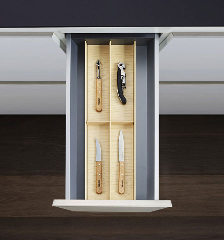 КОМПЛЕКТ лоток + делитель, ФайнЛайн Линик 300 мм, глубина 500 мм, цвет ЯСЕНЬ светлый Kessebohmer